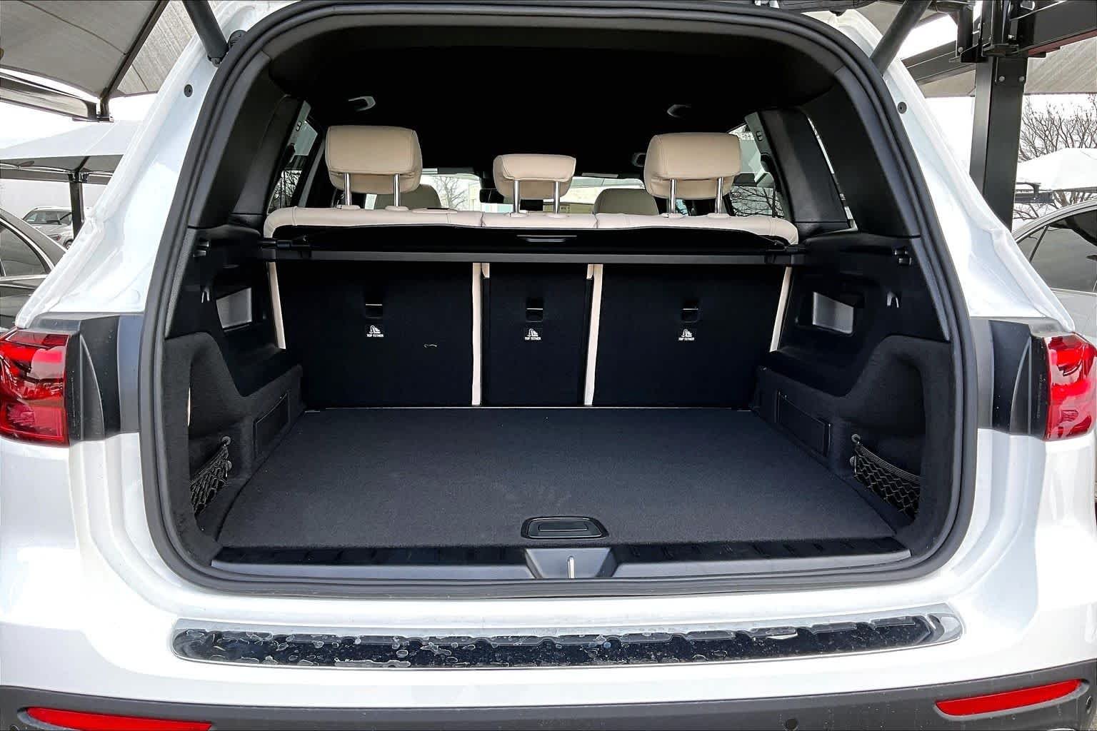 New 2026 Polar White Mercedes-Benz GLB 250 image 14