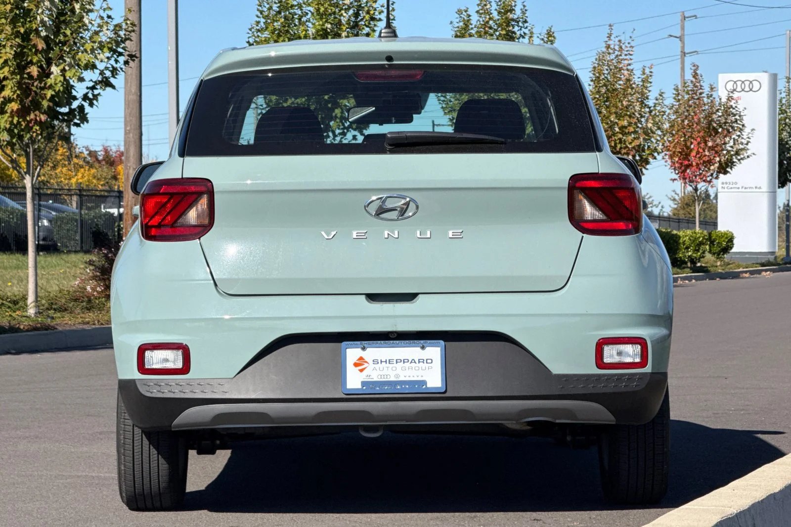 Used 2026 Green Hyundai SE image 4