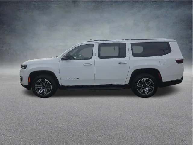 Used 2025 White Jeep Series II image 4