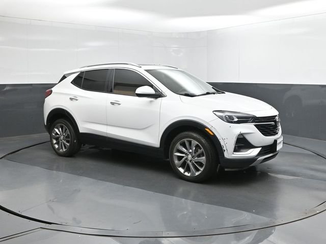 Used 2021 White Buick Essence image 17