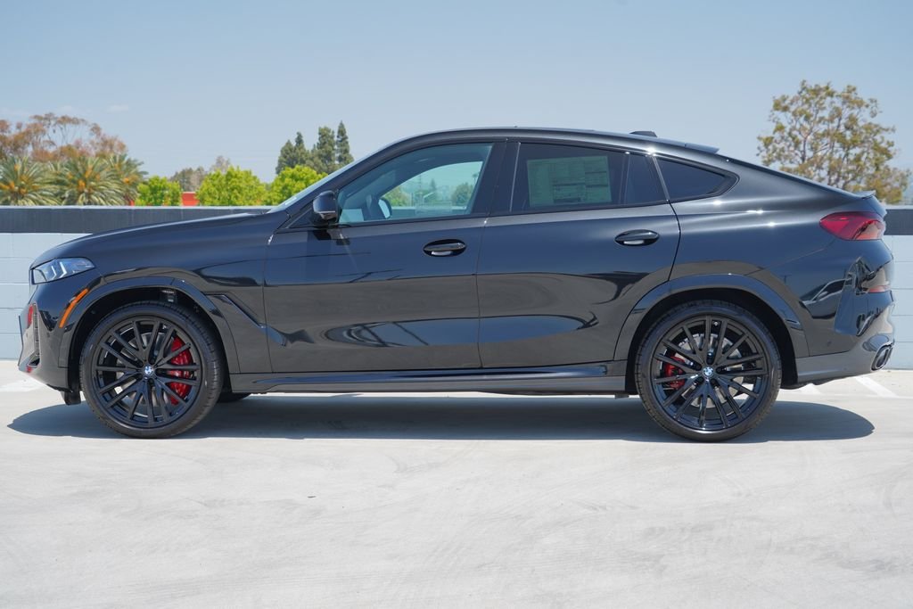 New 2027 Black Sapphire Metallic BMW M60i image 4