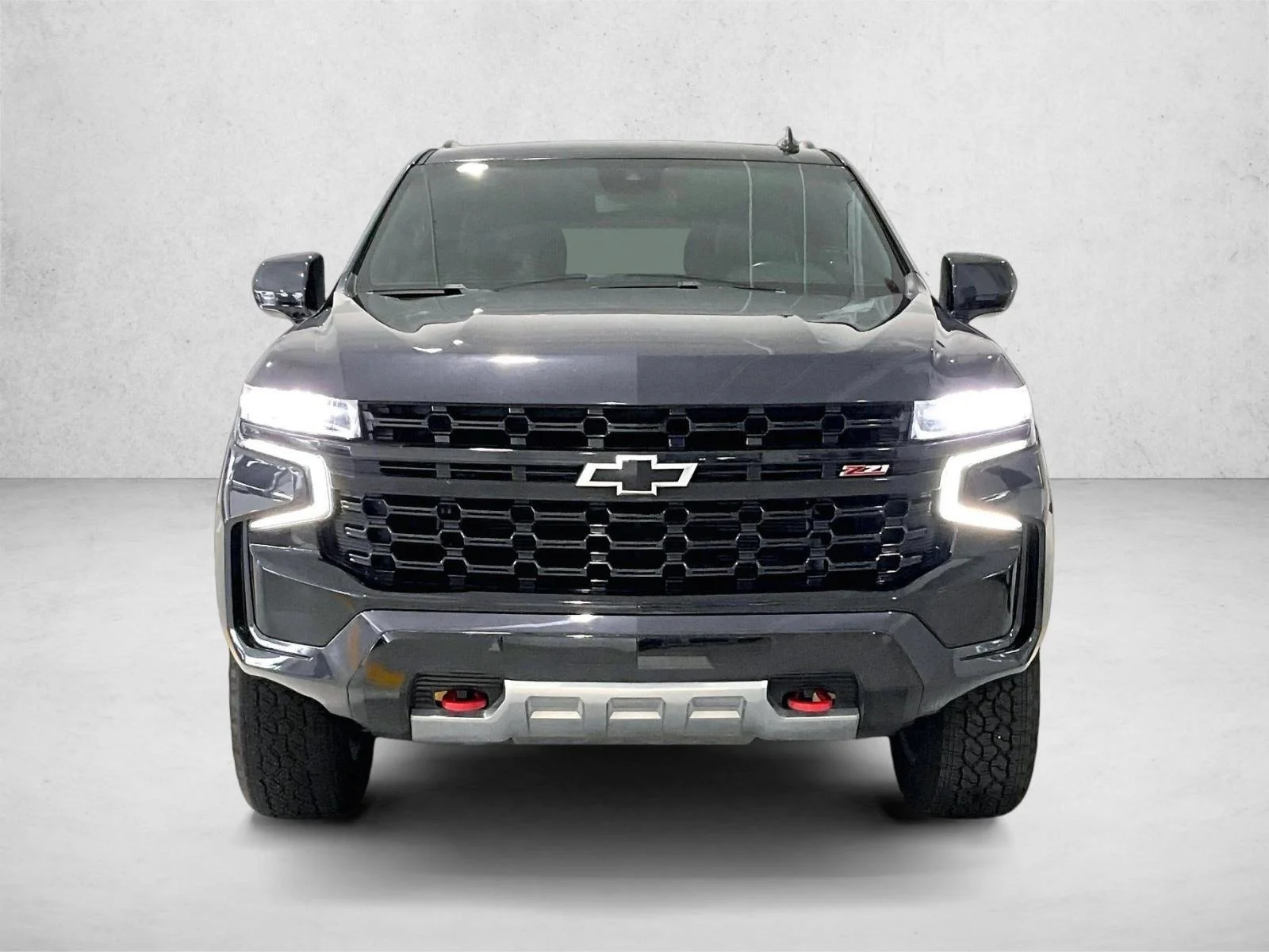Used 2023 Dark Ash Metallic Chevrolet Z71 image 3