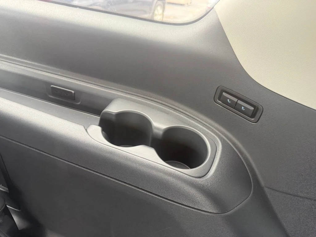 New 2026 Space Silver Metallic Ford MAX Active image 43