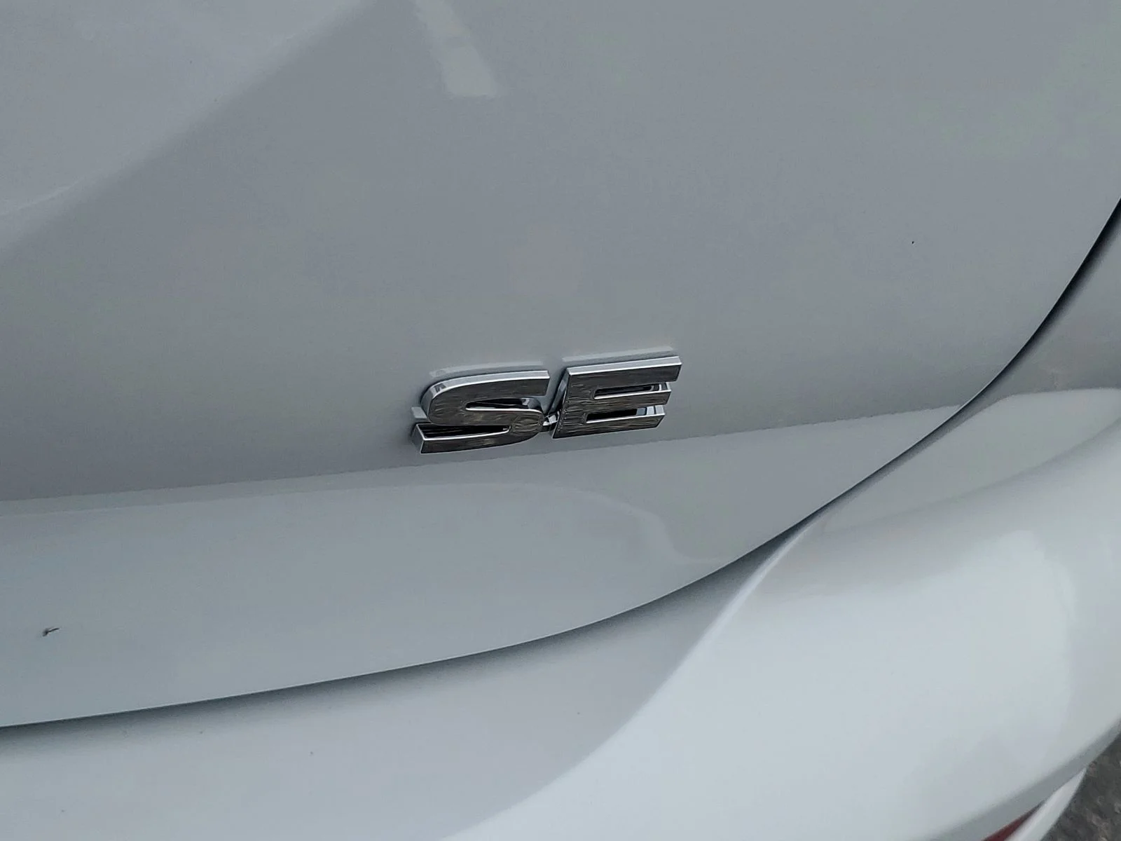 New 2026 White Mitsubishi SE image 27