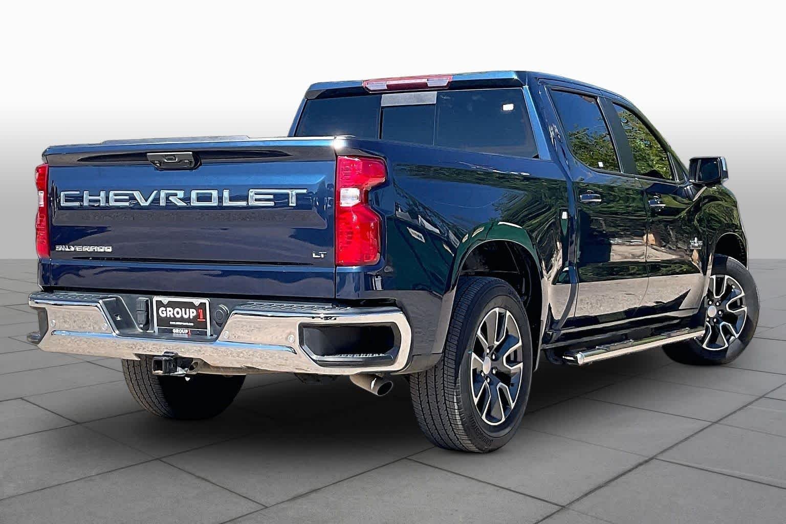 Used 2022 Northsky Blue Metallic Chevrolet LT image 13