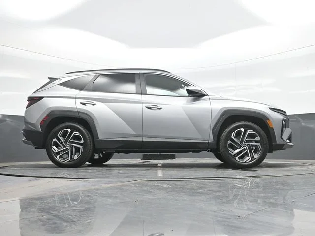New 2026 Silver Hyundai SEL Plus image 24