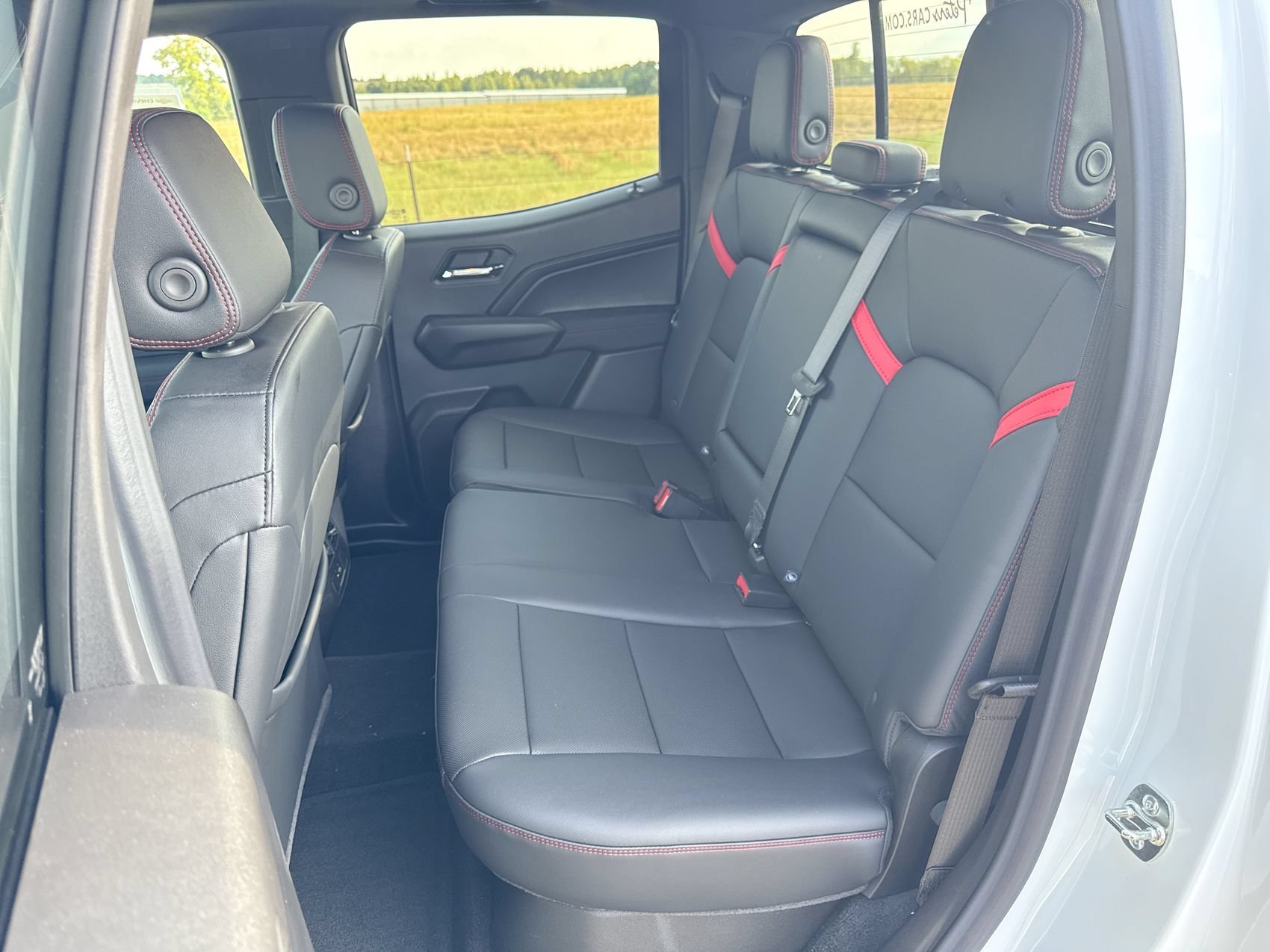 2026 Chevrolet Colorado Z71 - Photo 21