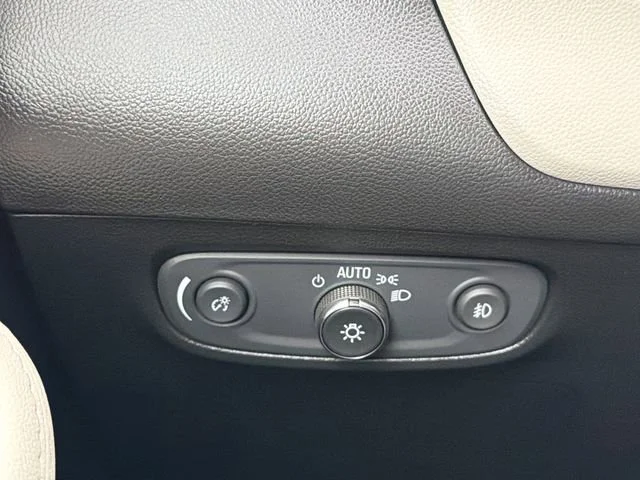 Used 2021 Satin Steel Metallic Buick Select image 28