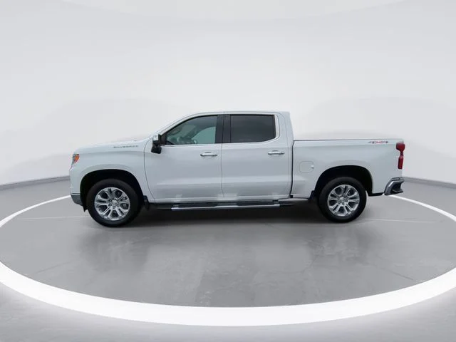 Used 2025 White Chevrolet LTZ image 5