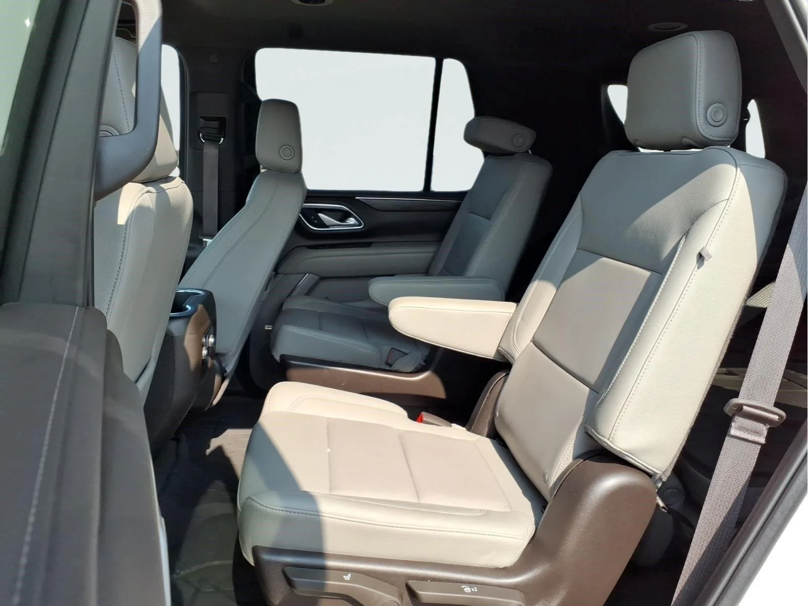 Used 2022 Summit White Chevrolet LT image 13