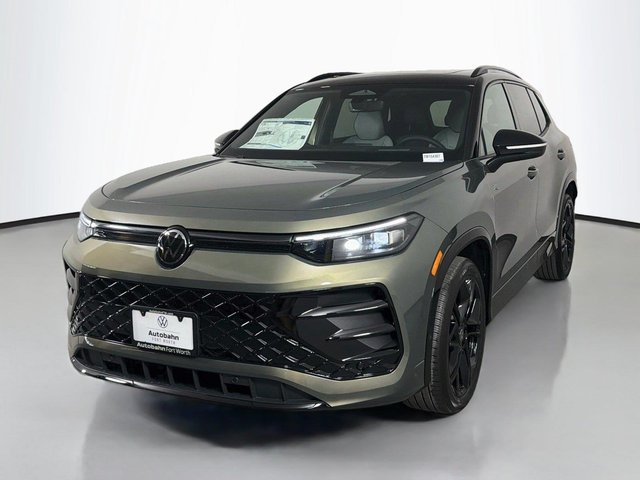 New 2026 Volkswagen Tiguan SE R-Line Black