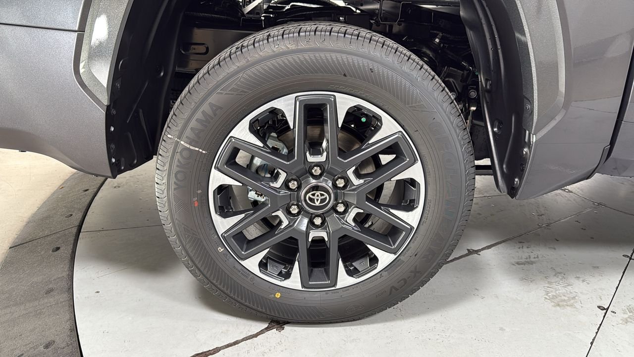 2026 Toyota Tundra Limited - Photo 22