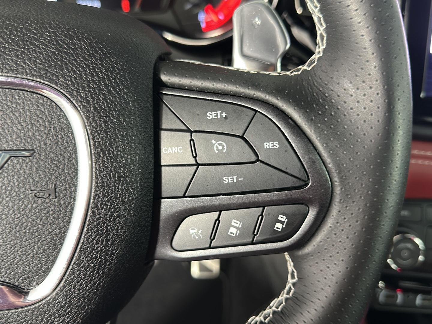 Used 2021 DB Black Clearcoat Dodge SRT Hellcat image 25