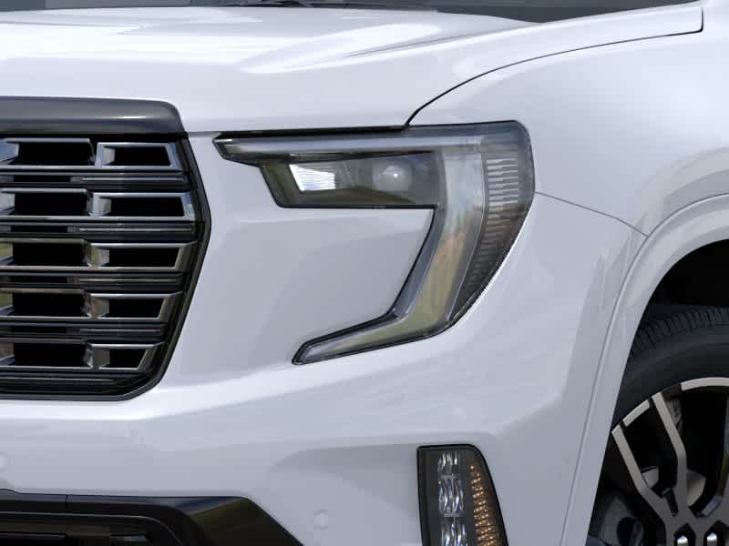 2026 GMC Acadia Denali Ultimate - Photo 10