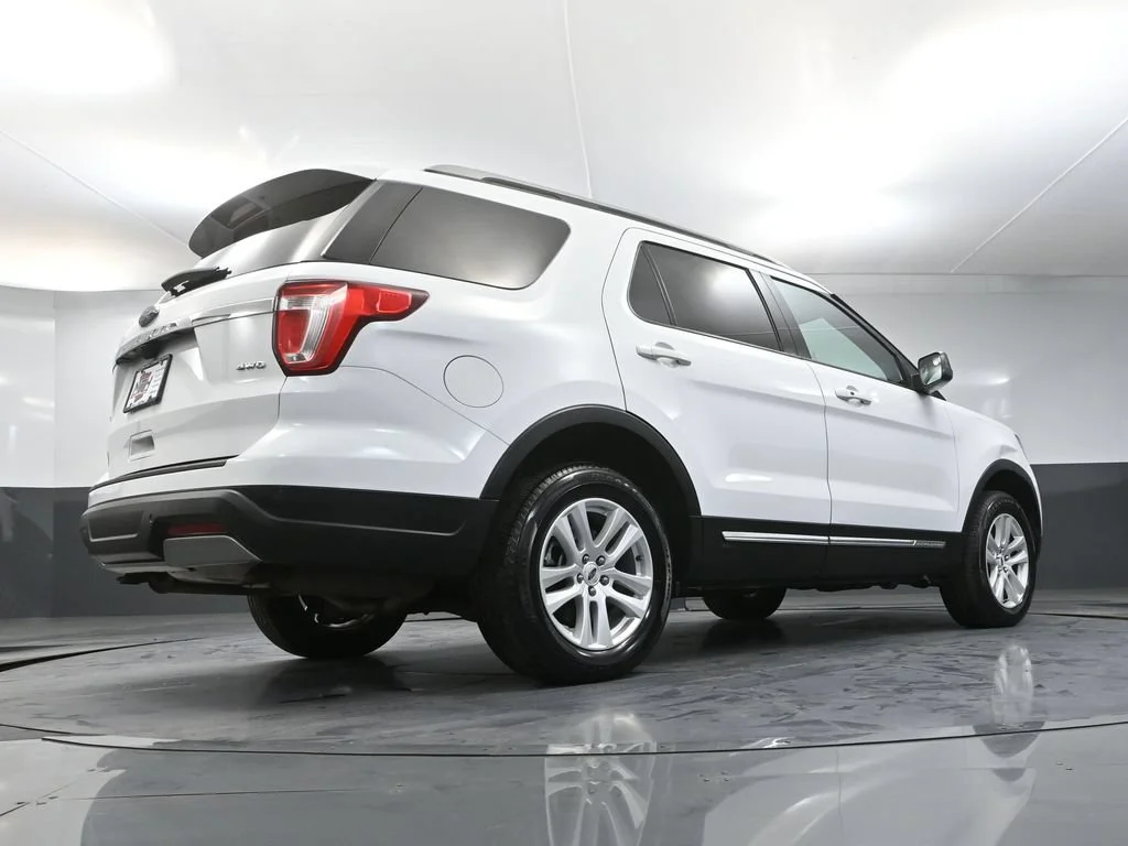 Used 2019 White Ford XLT image 43