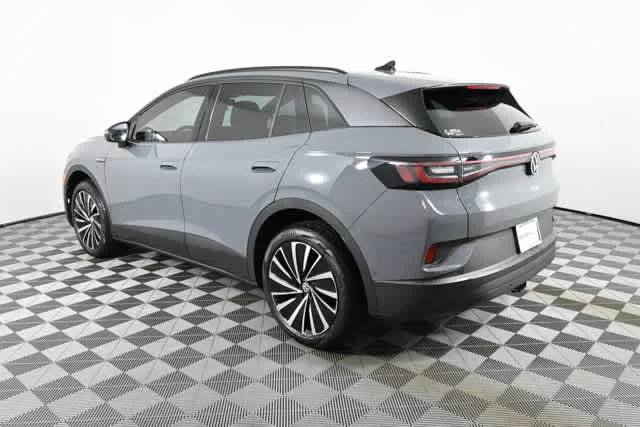 New 2026 Pure Gray Volkswagen Pro image 9
