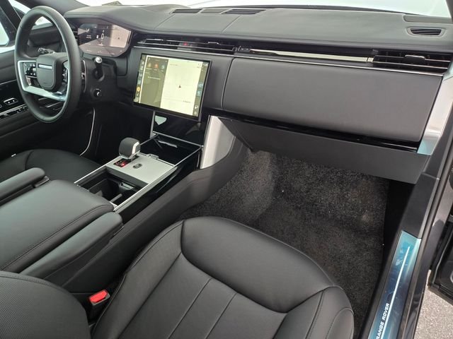 2025 Land Rover Range Rover SE - Photo 17