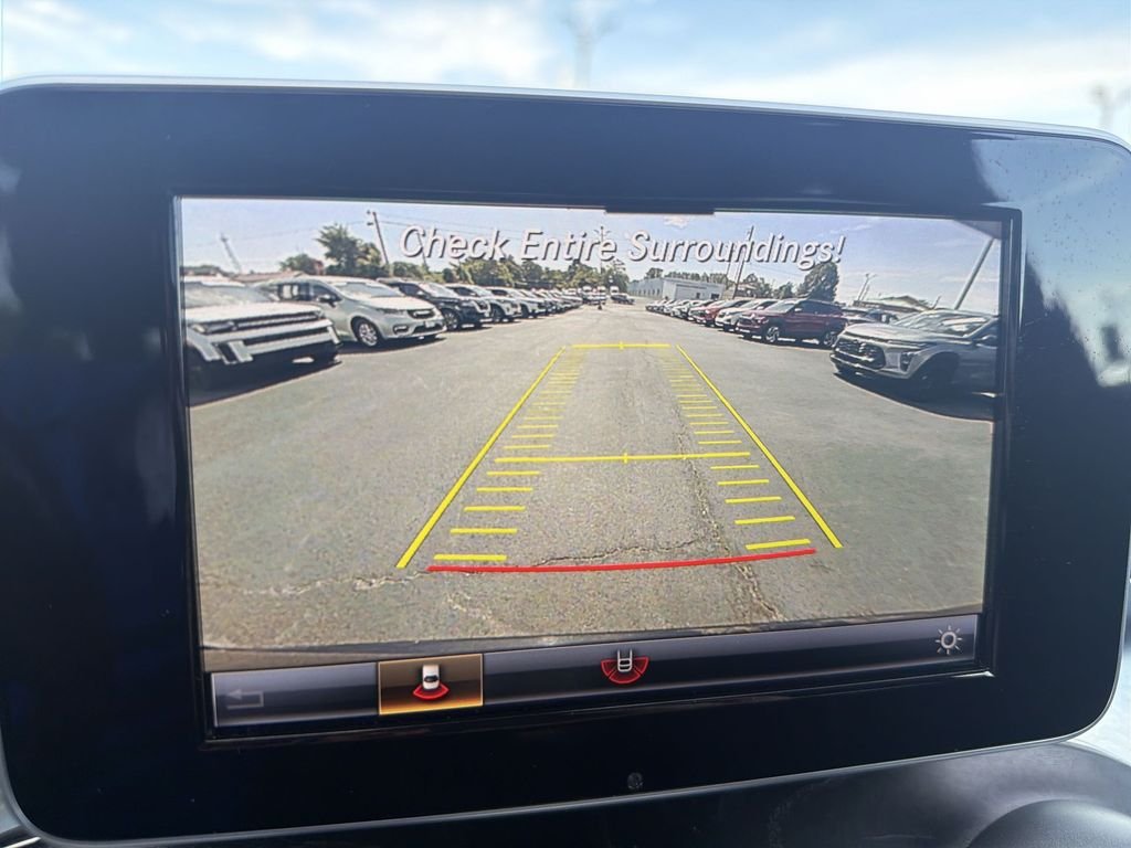 Used 2018 Black Mercedes-Benz GLC 300 image 23