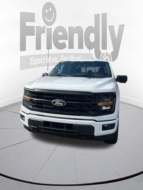 Used 2026 White Ford XLT image 3