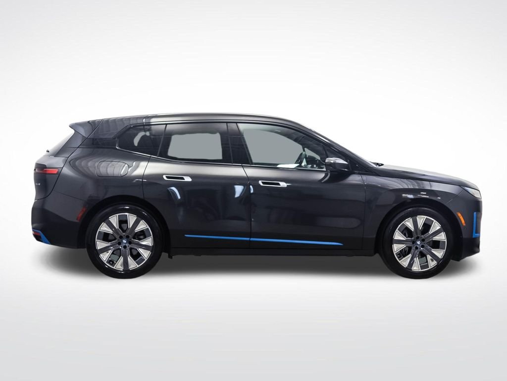 Certified Used 2024 Dark Graphite BMW xDrive50 image 6