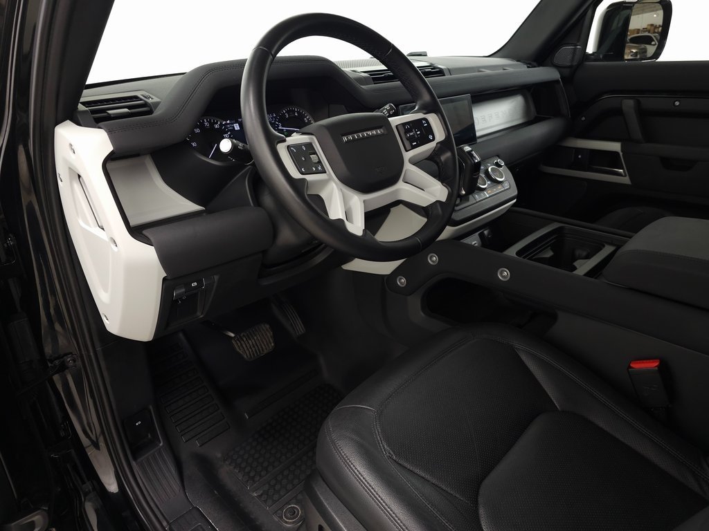 2023 LAND ROVER DEFENDER - Image 17