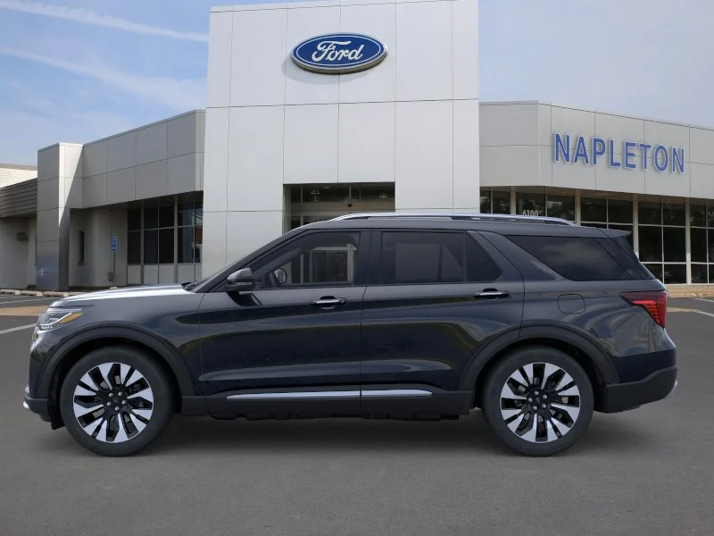 New 2026 Agate Black Metallic Ford Platinum™ image 40