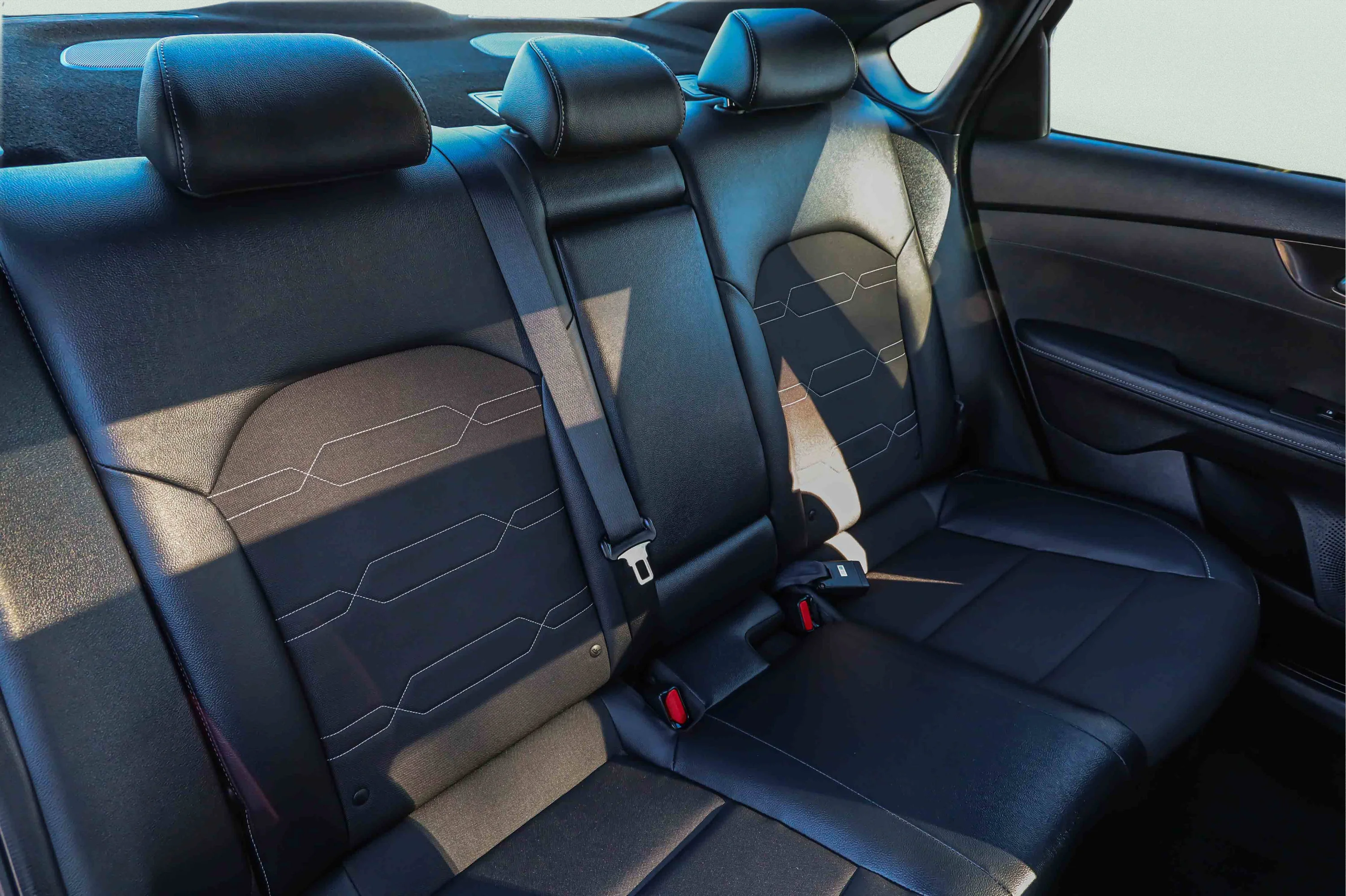 Certified Used 2023 Snow White Pearl Kia GT-Line image 24