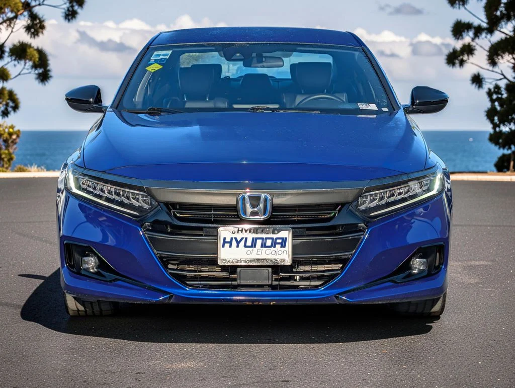Used 2022 Black Honda Sport image 3