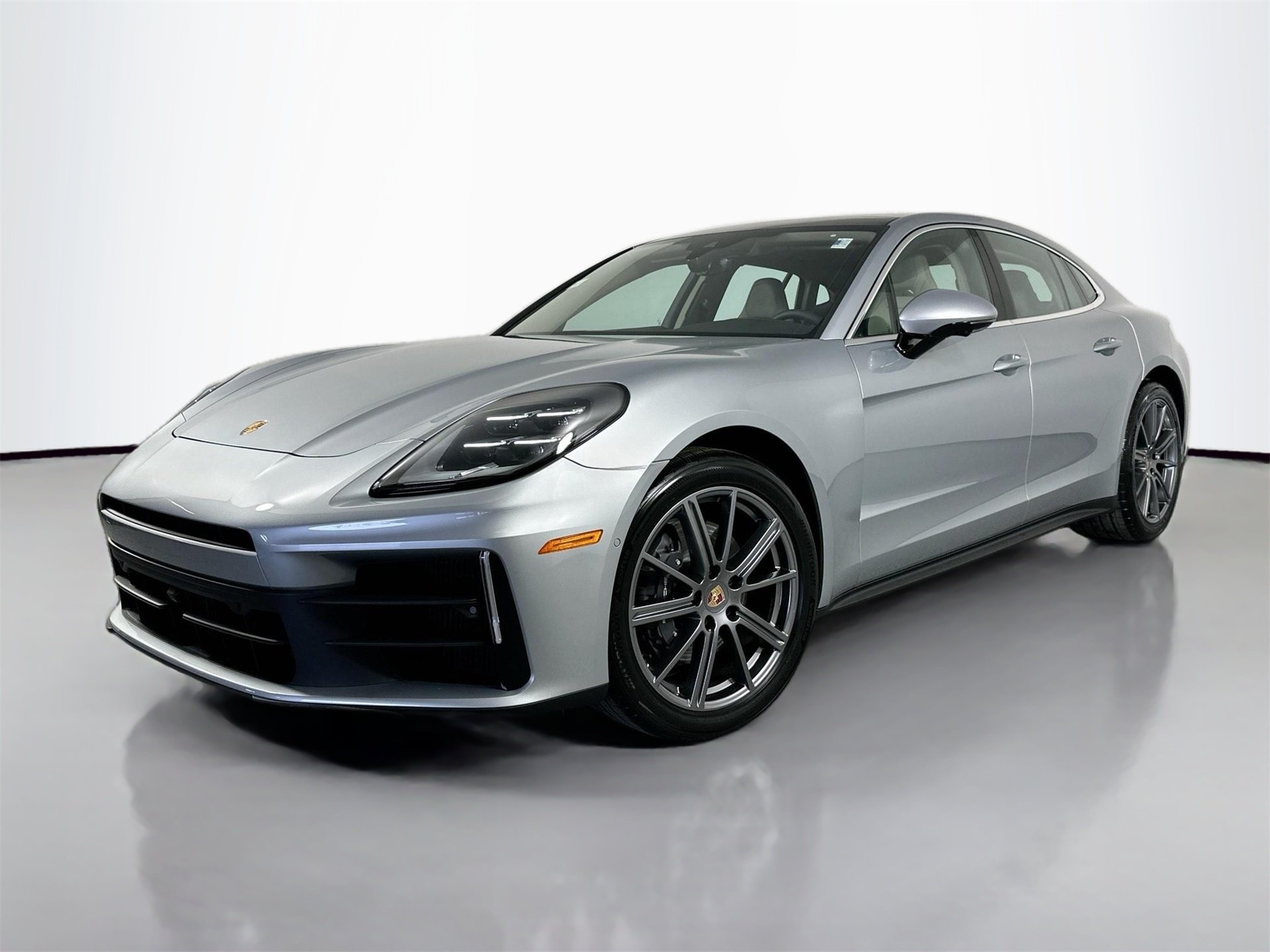 2025 Porsche Panamera Base