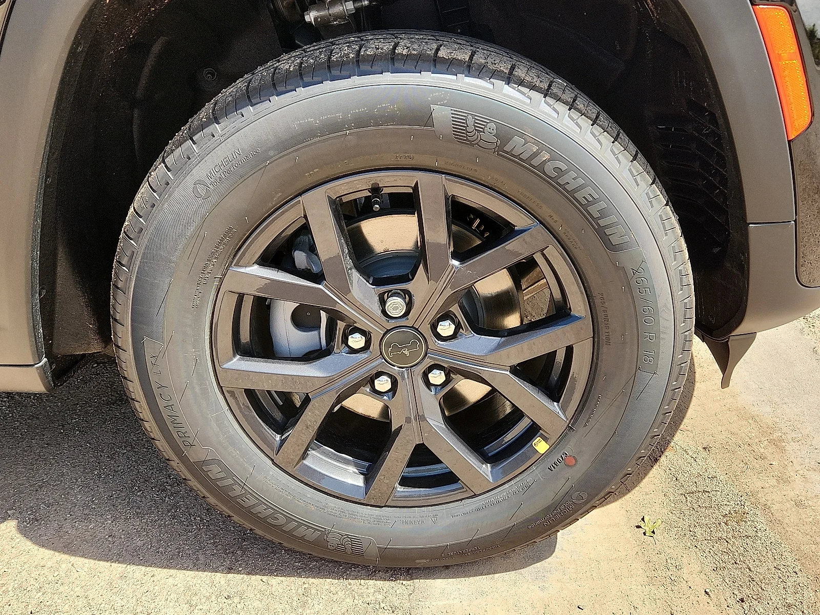 New 2027 High-Gloss Black Paint Jeep LAREDO ALTITUDE 4X4 image 5
