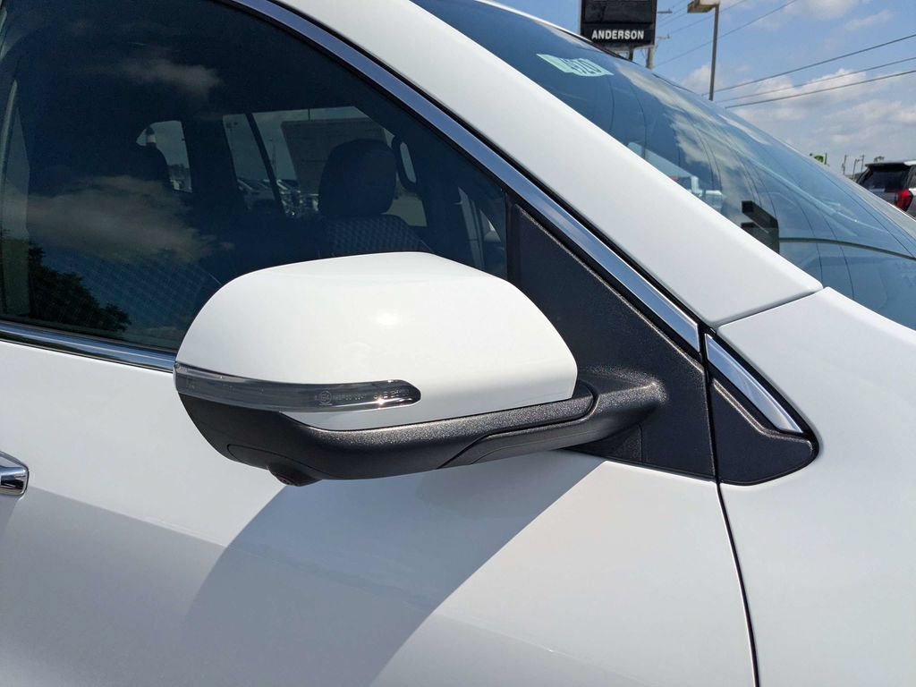 2026 GMC Acadia Denali - Photo 12