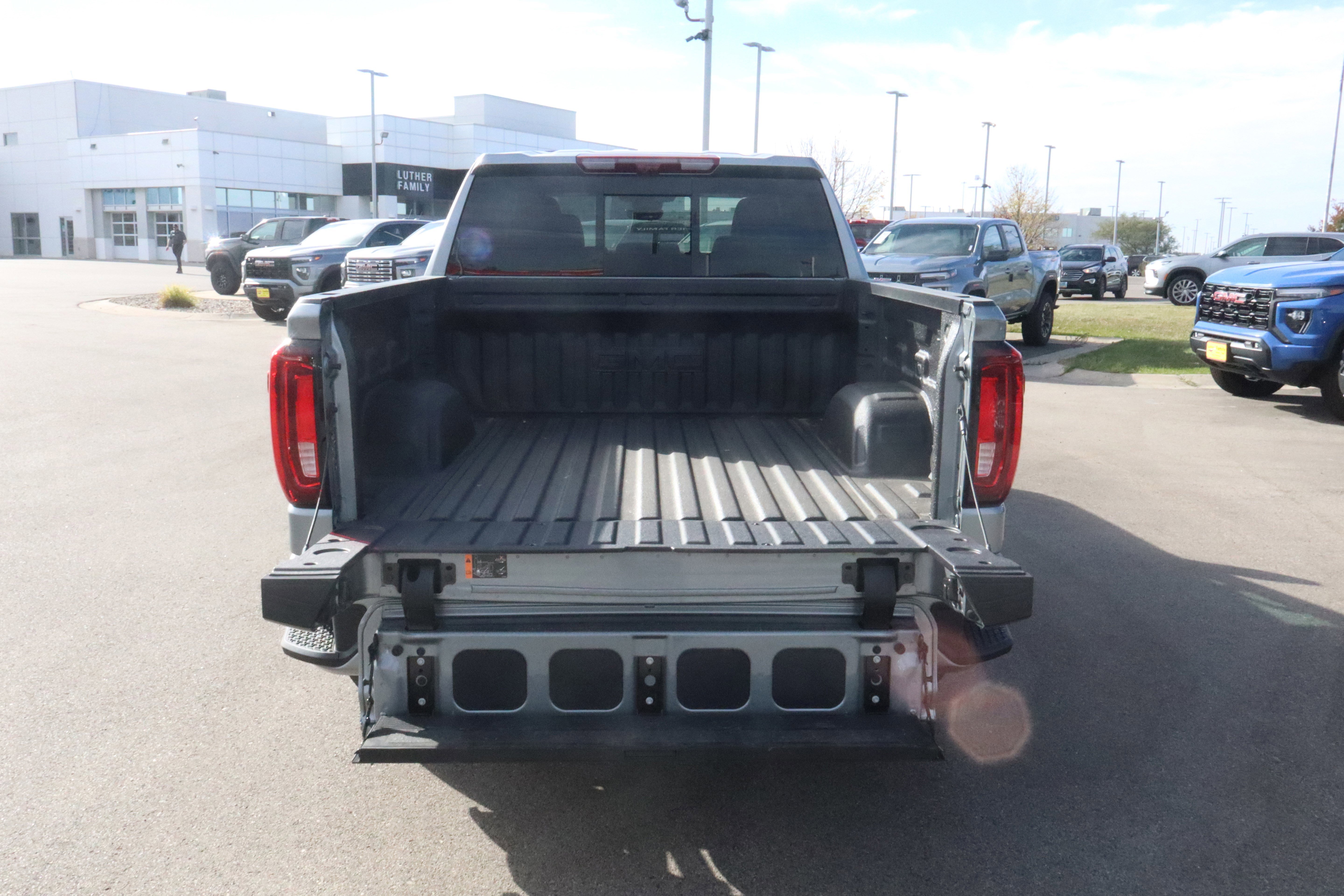 2026 GMC Sierra 1500 Denali - Photo 16