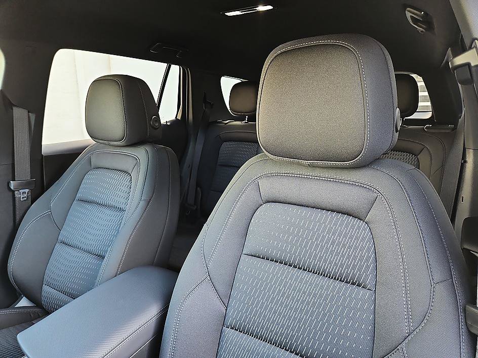 New 2026 Lakeshore Blue Metallic Chevrolet LT image 15