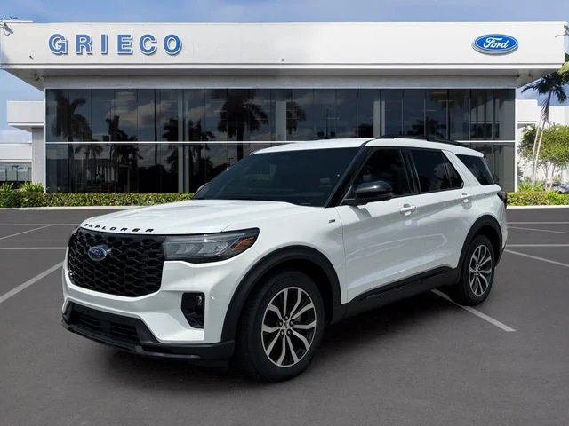 New 2026 Star White Metallic Tri-Coat Ford ST-Line image 18