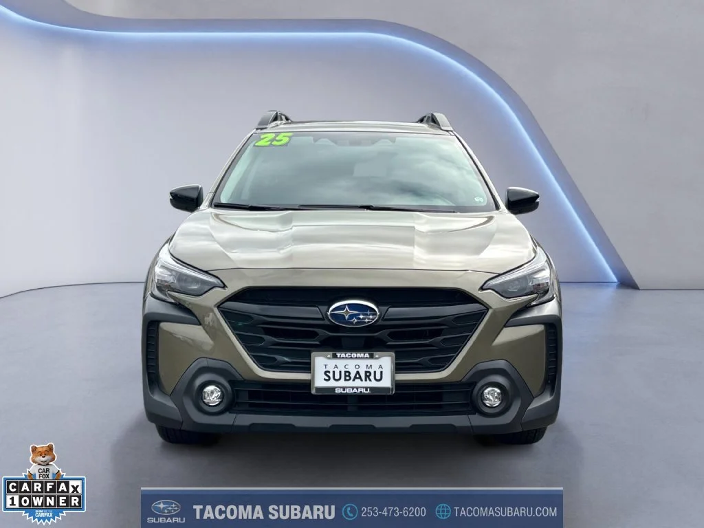 Used 2025 Green Subaru Onyx Edition image 8