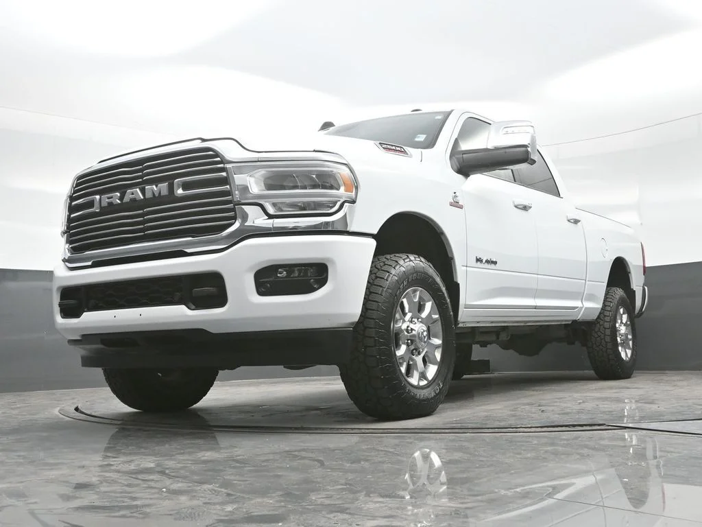 Used 2023 White Ram Laramie image 23