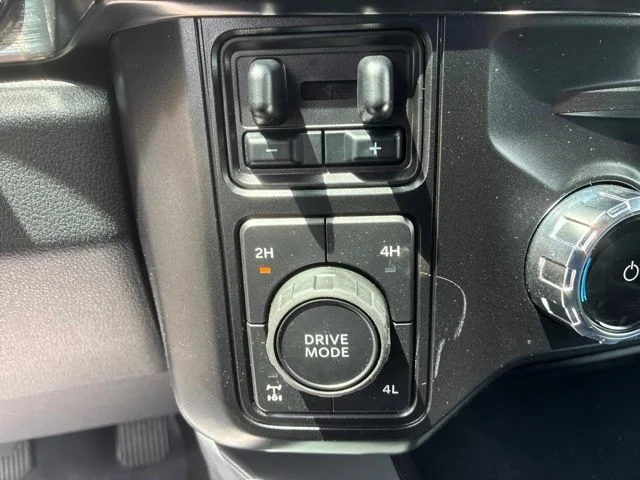 New 2026 Agate Black Metallic Ford F-350® Lariat® image 41