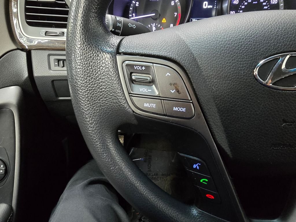 Used 2018 Silver Hyundai 2.4 Base image 25