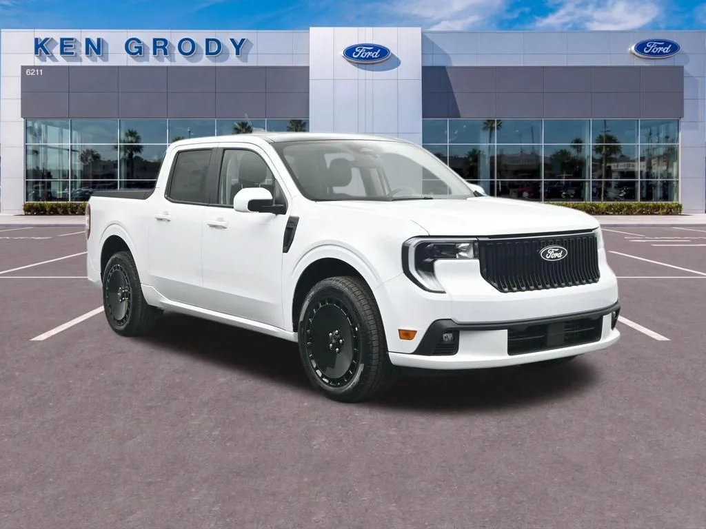 New 2025 White Ford Lobo Standard image 1