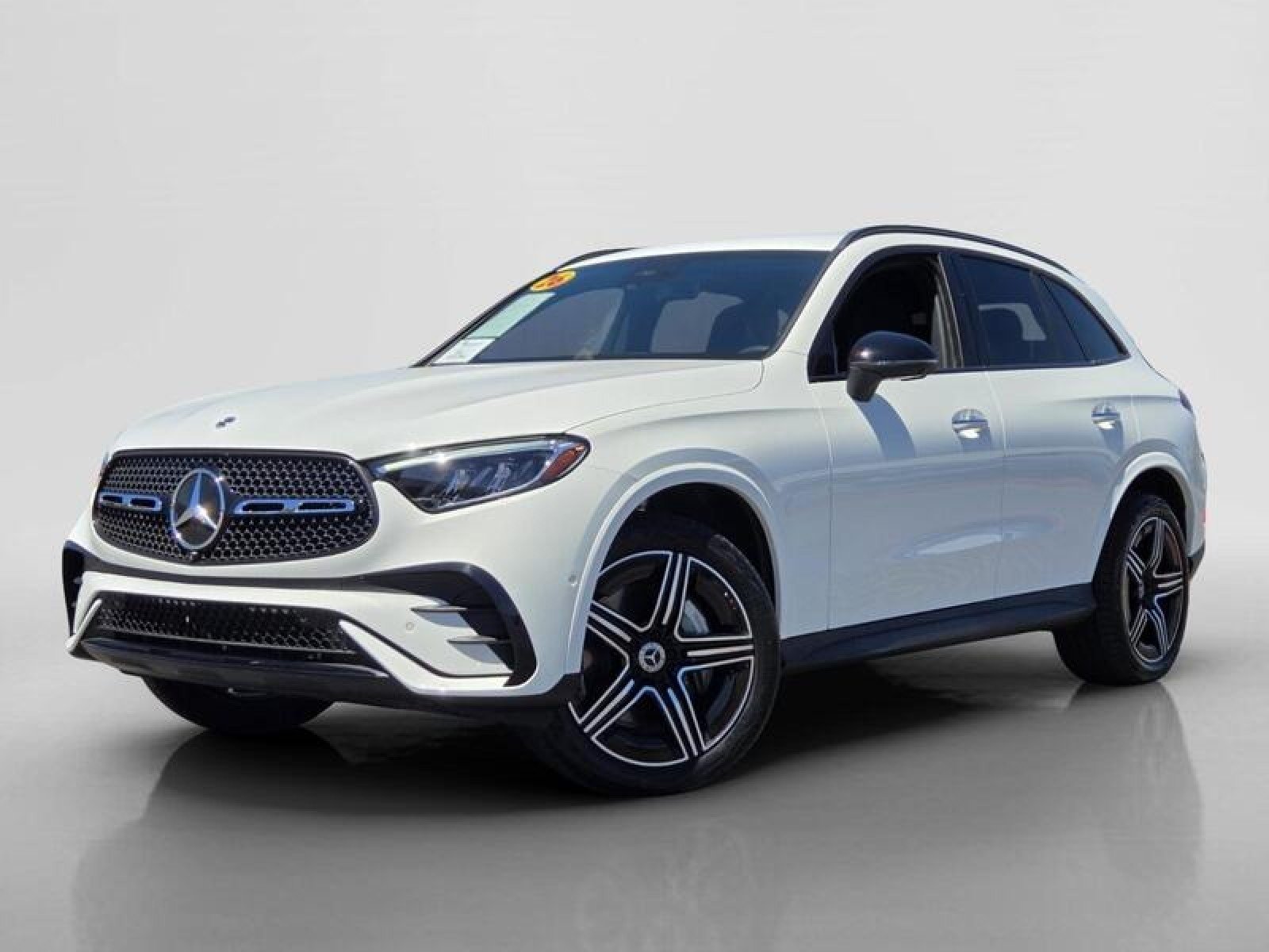 2026 Mercedes-Benz GLC