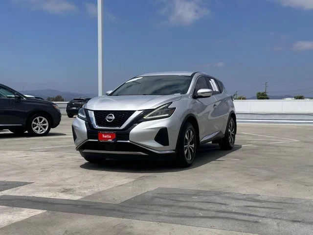 Used 2019 Silver Nissan S image 6