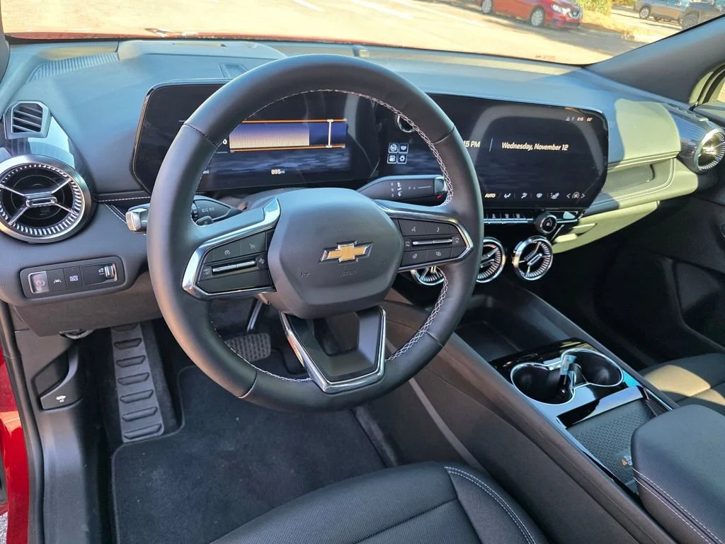 2025 Chevrolet Blazer EV LT - Photo 11