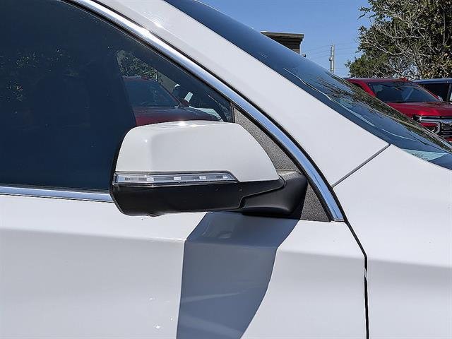 2023 Chevrolet Traverse Premier - Photo 11