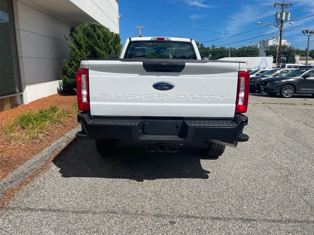 New 2026 Oxford White Ford F-350® XL image 7