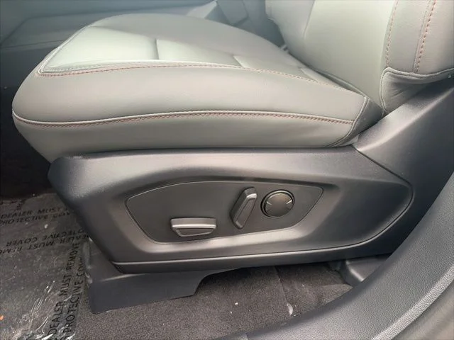 New 2026 Vapor Blue Metallic Ford Active image 20