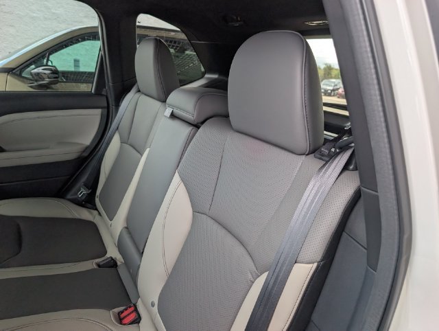 New 2026 CRYSTAL WHITE PEARL Subaru Limited Hybrid image 20