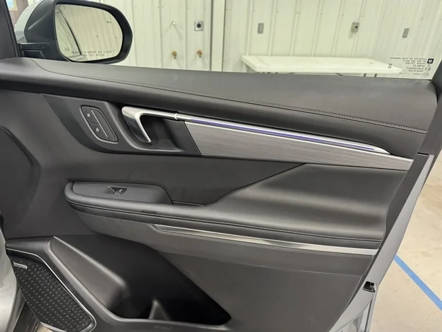 Used 2025 GRAY BUICK Preferred image 36