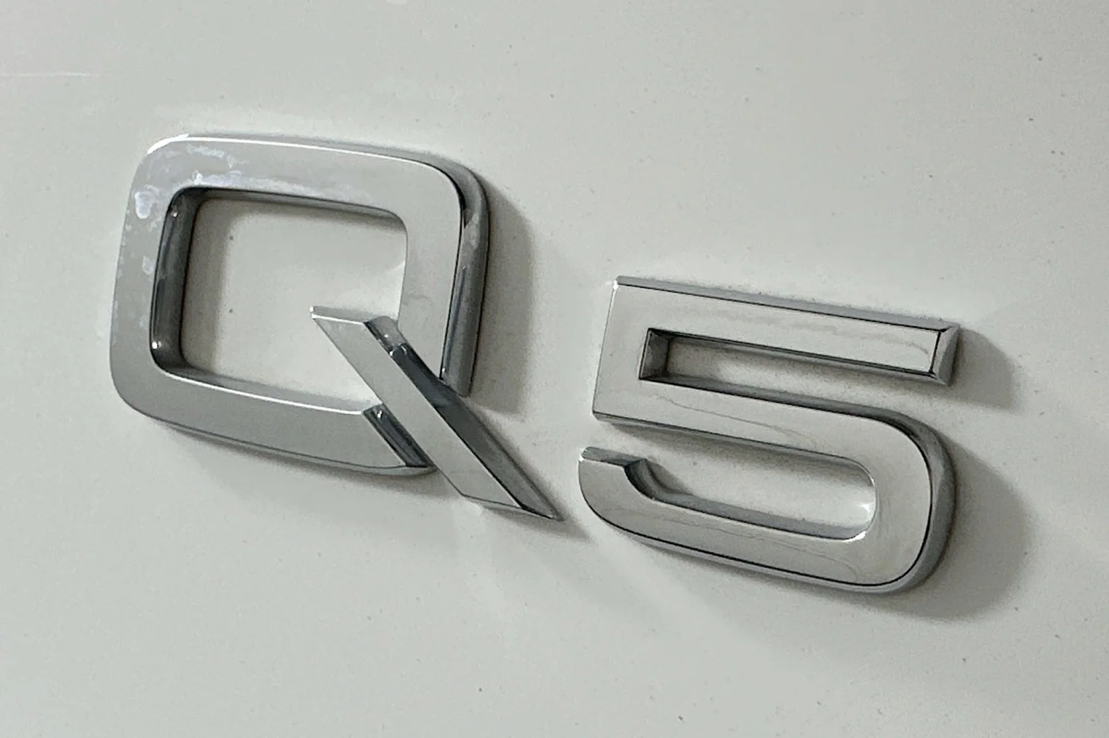 Used 2023 Ibis White Audi S line Premium image 10