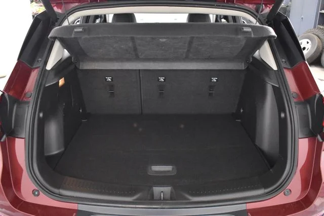 Used 2023  Buick Essence image 17