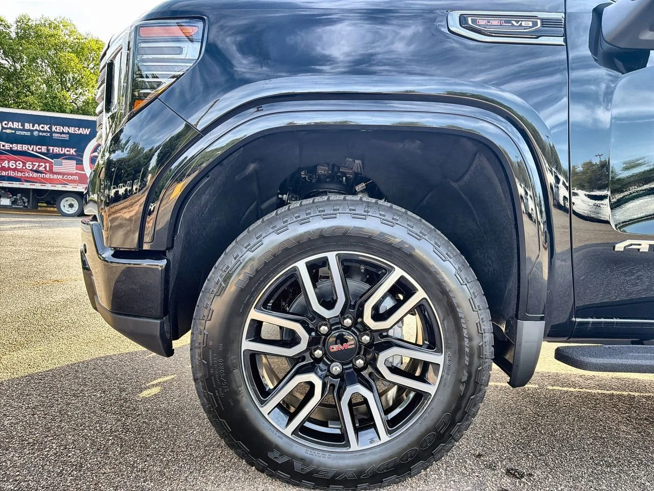 New 2026 Onyx Black GMC AT4 image 28